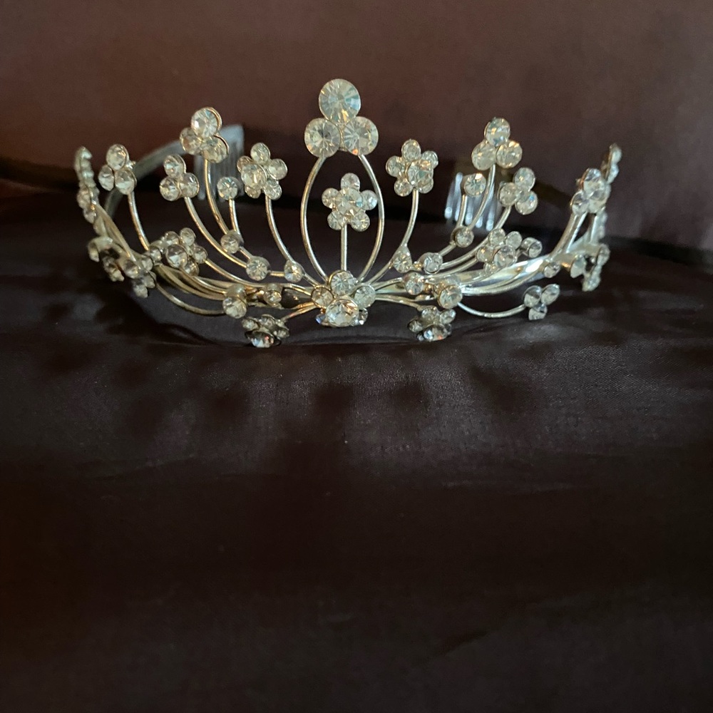Vintage tiara